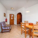 Candirocha A8 Apartmán *